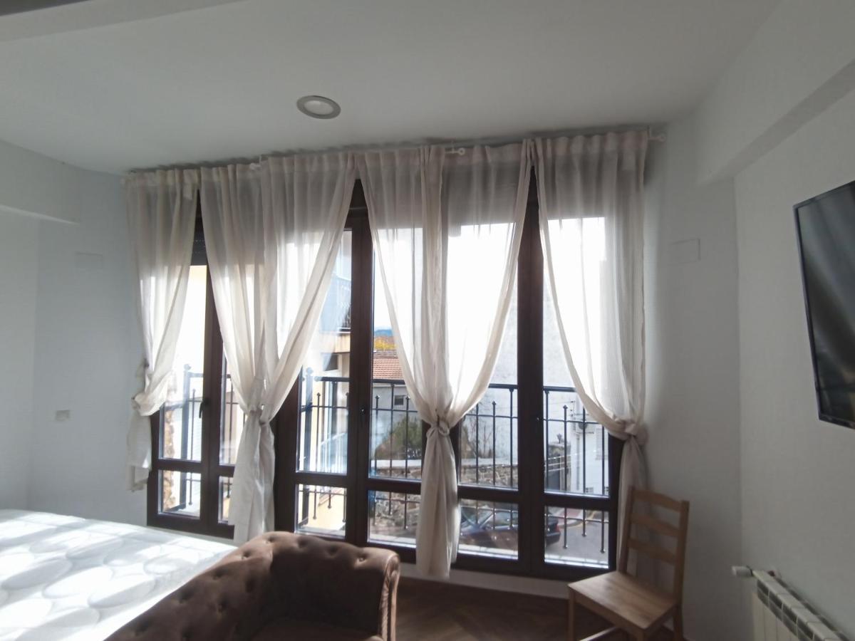 Apartamento De Lujo En La Sierra Becerril de la Sierra Εξωτερικό φωτογραφία